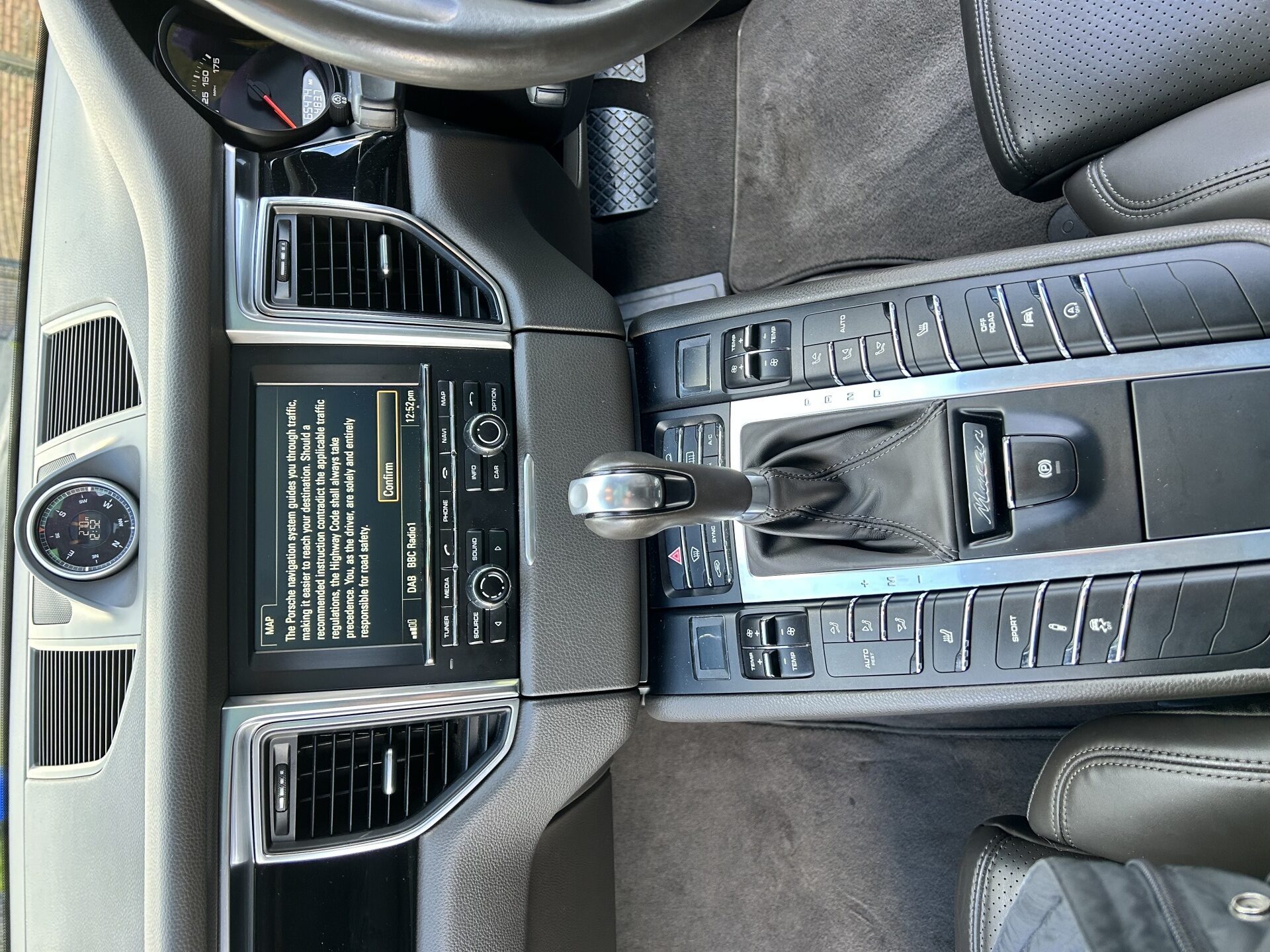 Used Porsche Macan 2015 for sale - 76641724: Photo 18