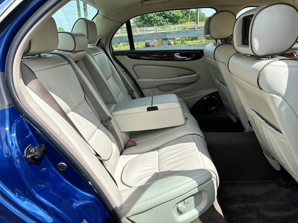 Used Jaguar XJ 2004 for sale - 75426363: Photo 10