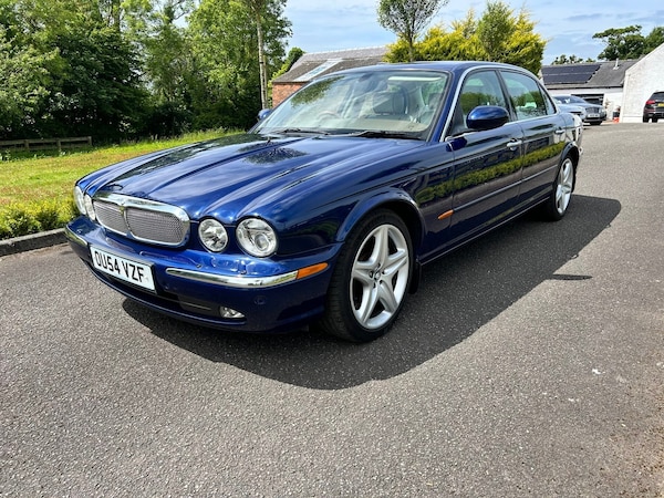 Used Jaguar XJ 2004 for sale - 75426363: Photo 3