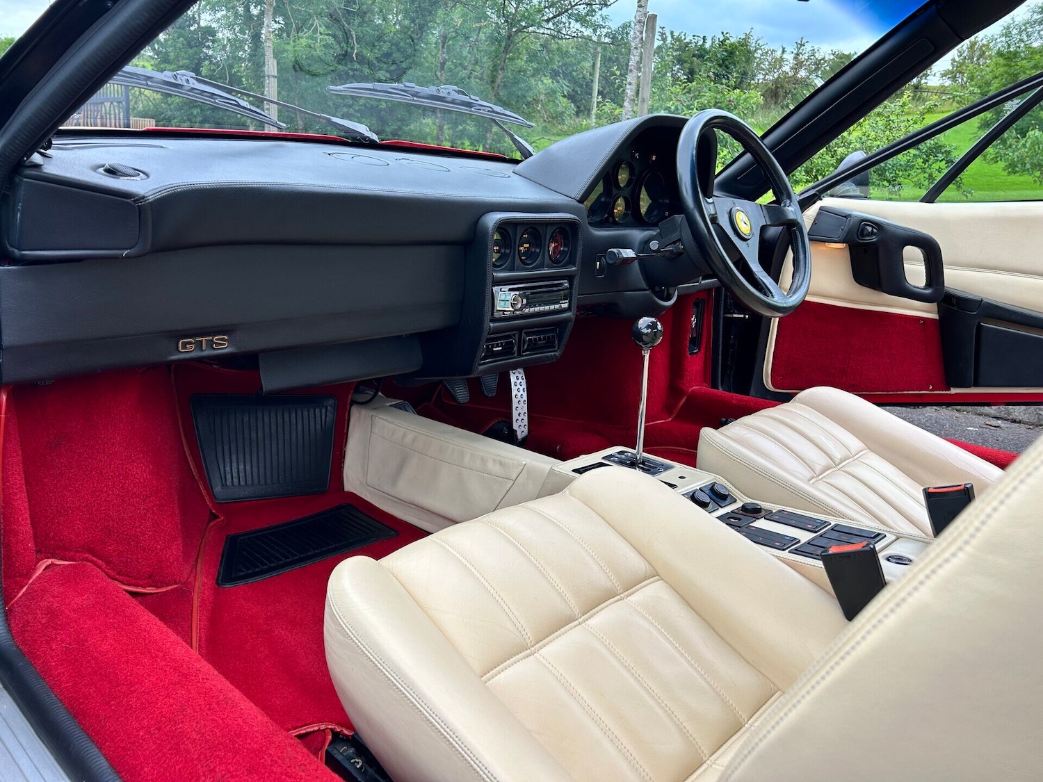 Used Ferrari 328 1989 for sale - 77034480: Photo 21