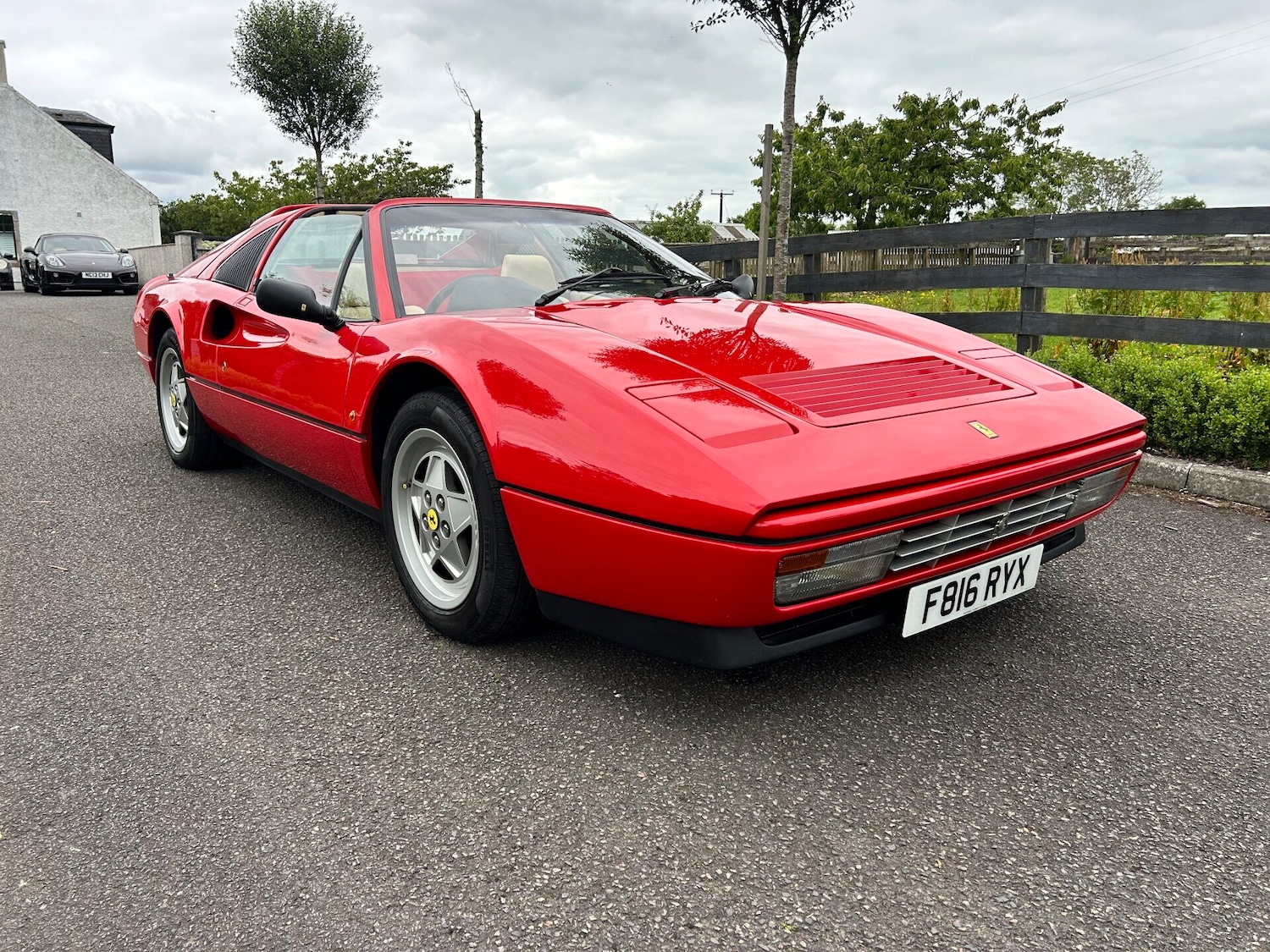 Used Ferrari 328 1989 for sale - 77034480: Photo 5