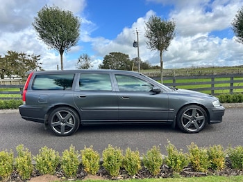 Used Volvo V70 2003 for sale - 75946307: Photo