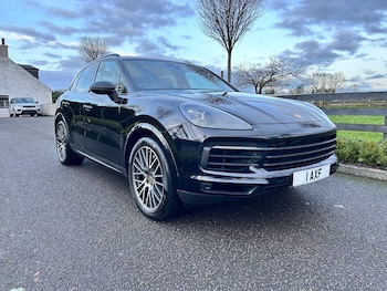 Used Porsche Cayenne 2018 for sale - 77034476: Photo
