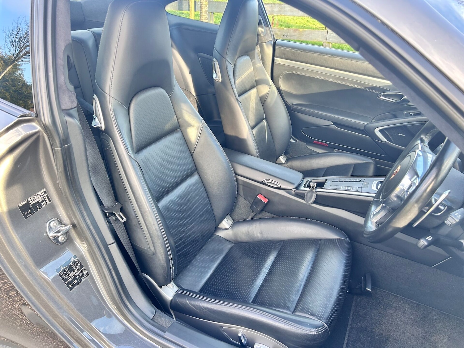 Used Porsche 911 2012 for sale - 77187597: Photo 15