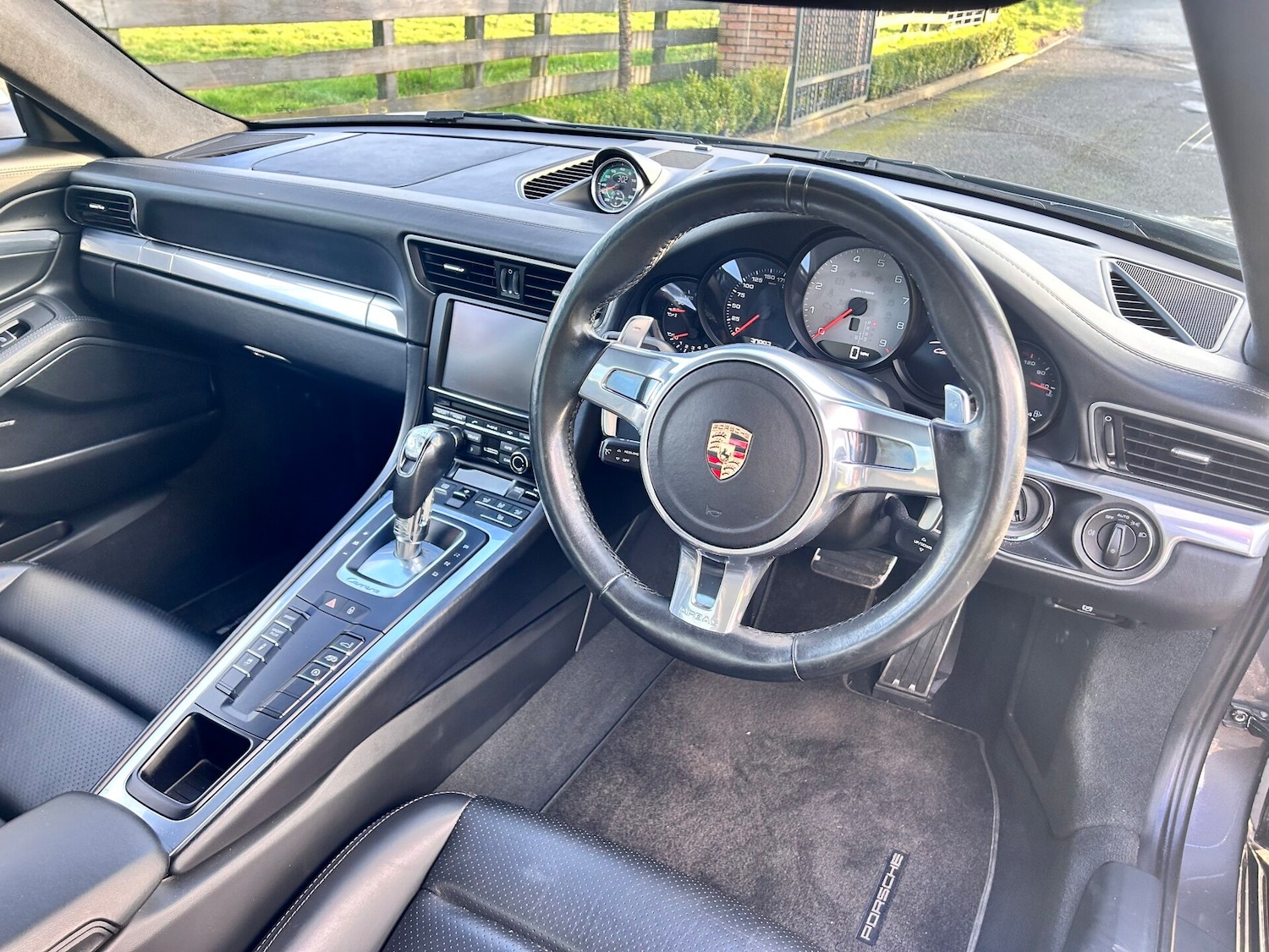 Used Porsche 911 2012 for sale - 77187597: Photo 16