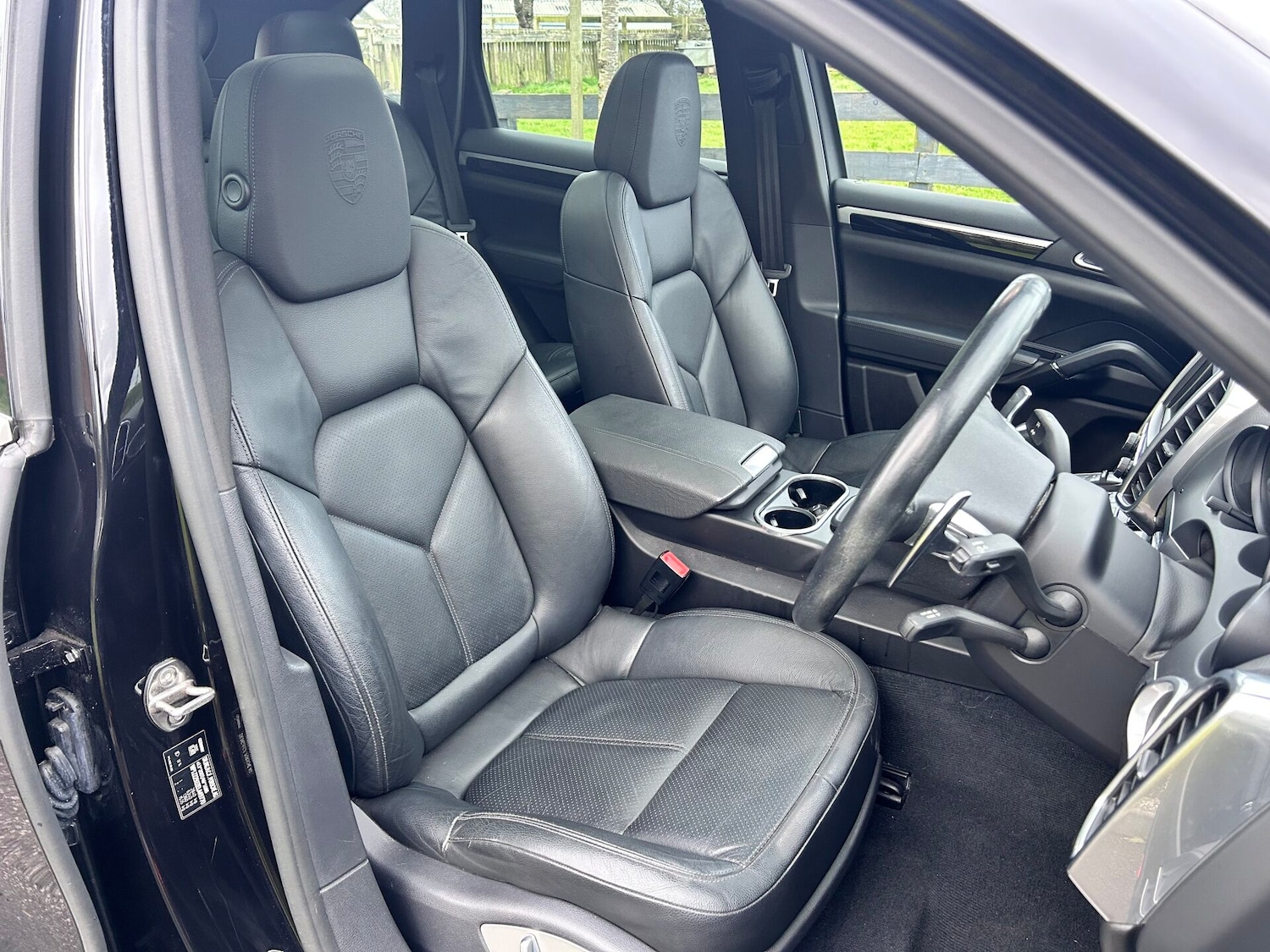 Used Porsche Cayenne 2018 for sale - 77034477: Photo 15