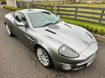 Used Aston Martin Vanquish 2003 for sale - 75968839: Photo