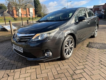 Used Toyota Avensis 2013 for sale - 78326019: Photo