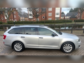 Used Skoda Octavia 2014 for sale - 78328435: Photo