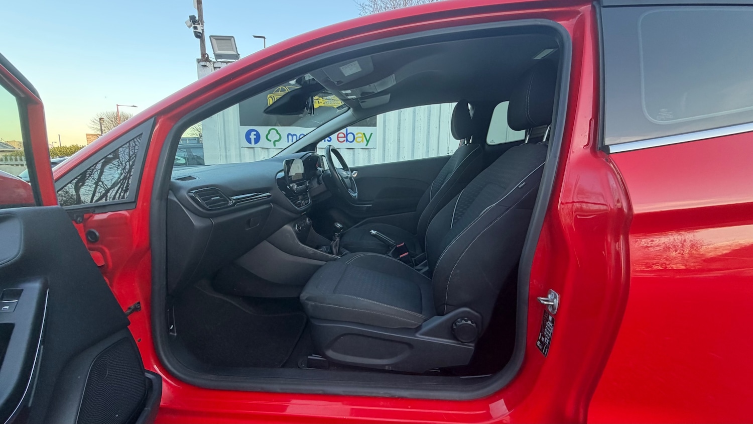 Used Ford Fiesta 2018 for sale - 77973533: Photo 30