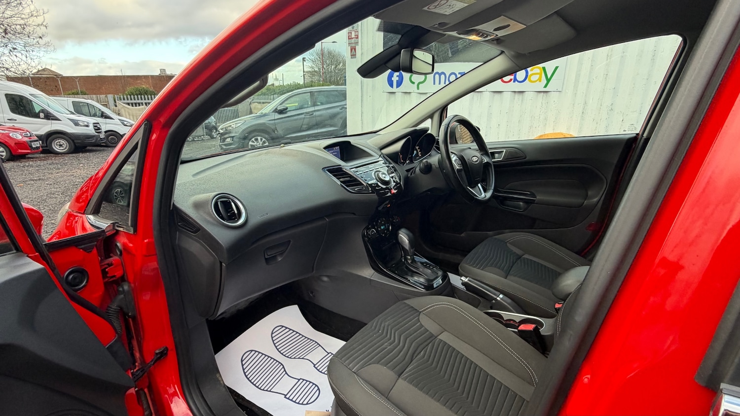 Used Ford Fiesta 2014 for sale - 77125858: Photo 11