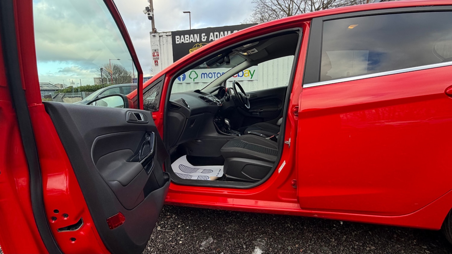 Used Ford Fiesta 2014 for sale - 77125858: Photo 12