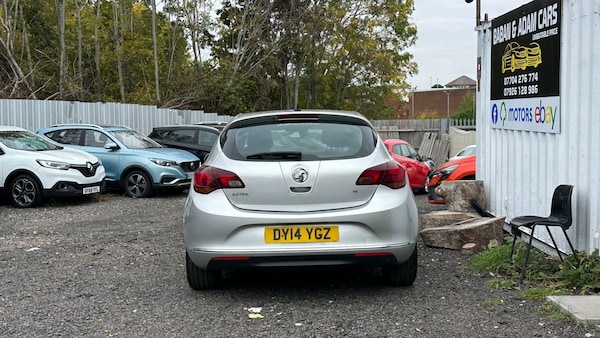 Used Vauxhall Astra 2014 for sale - 76300714: Photo 10