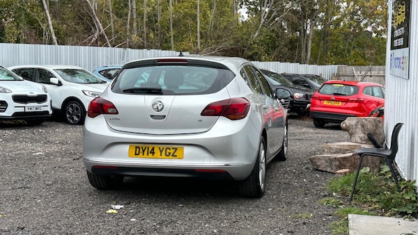 Used Vauxhall Astra 2014 for sale - 76300714: Photo 12