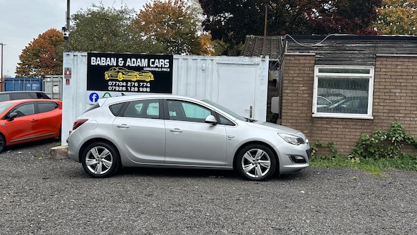 Used Vauxhall Astra 2014 for sale - 76300714: Photo 1