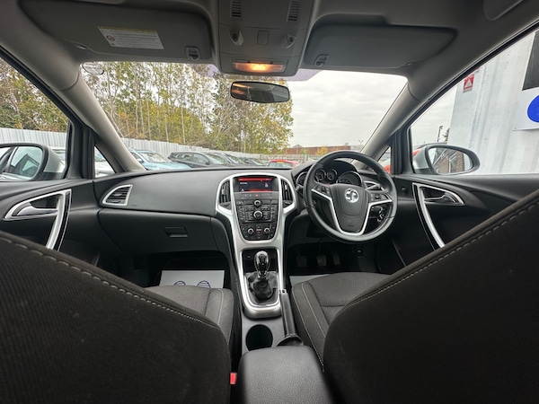 Used Vauxhall Astra 2014 for sale - 76300714: Photo 20