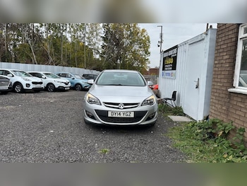 Used Vauxhall Astra 2014 for sale - 76300714: Photo 3
