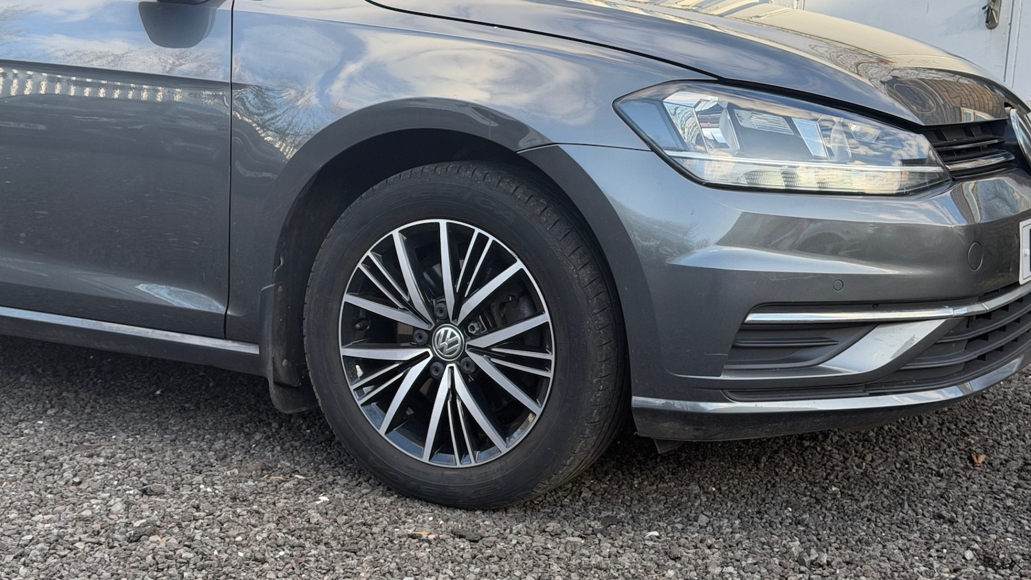 Used Volkswagen Golf 2017 for sale - 77704390: Photo 10