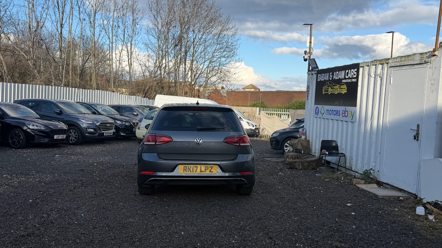 Used Volkswagen Golf 2017 for sale - 77704390: Photo 15