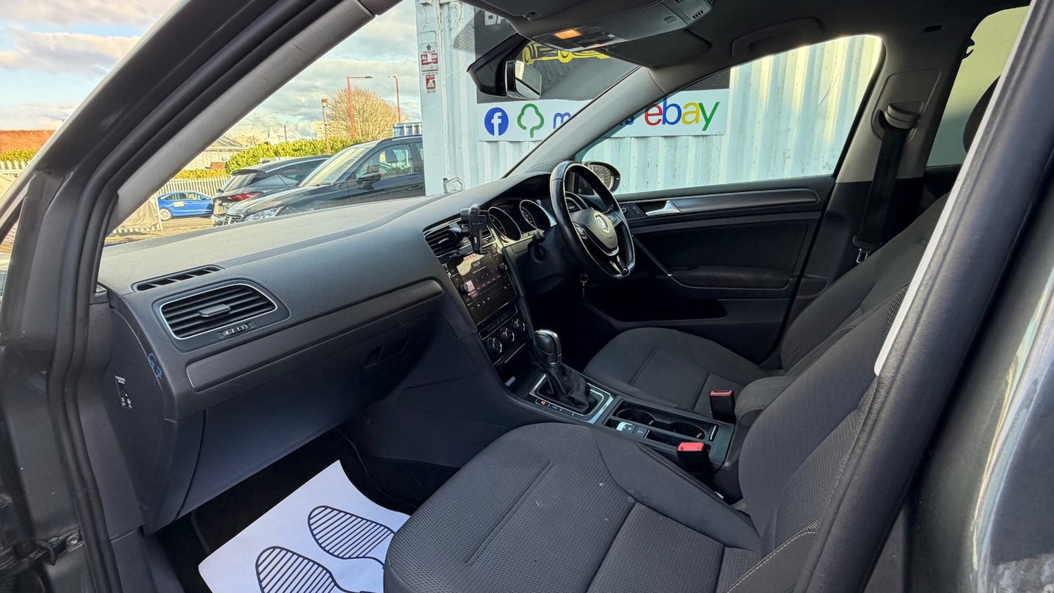 Used Volkswagen Golf 2017 for sale - 77704390: Photo 19