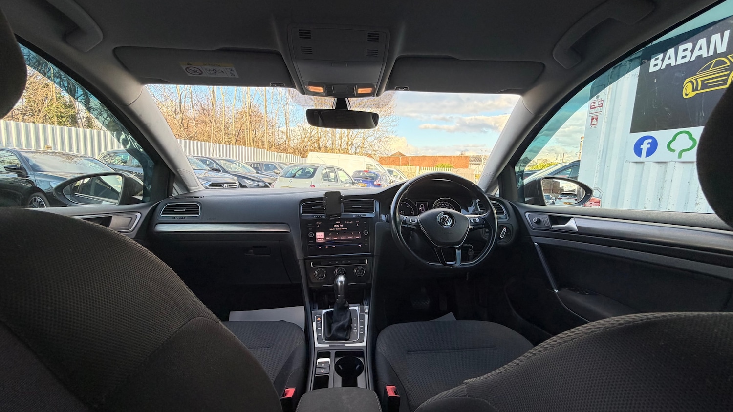 Used Volkswagen Golf 2017 for sale - 77704390: Photo 20