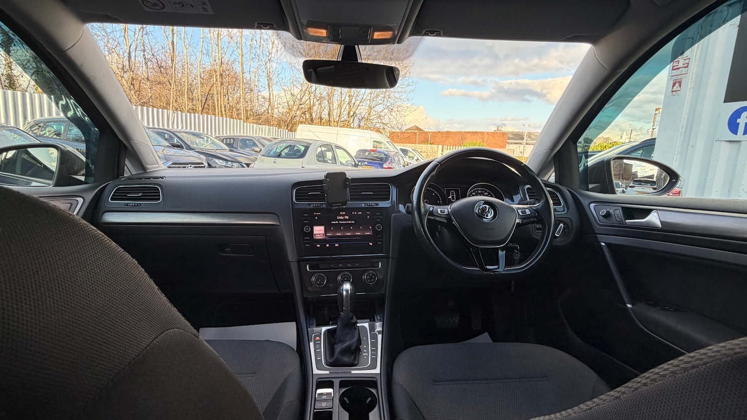 Used Volkswagen Golf 2017 for sale - 77704390: Photo 25