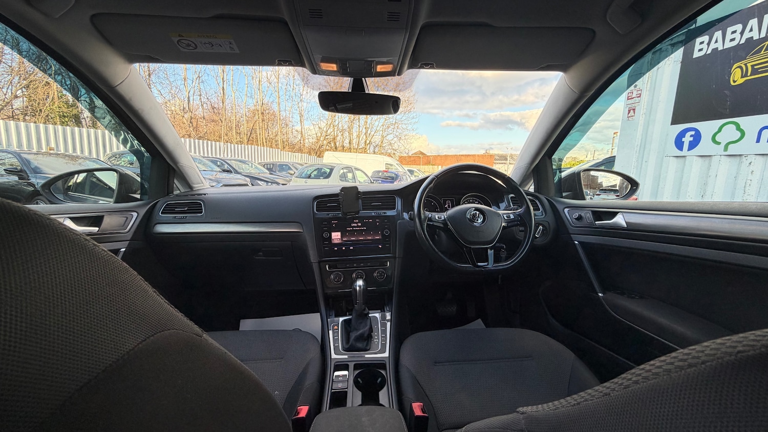 Used Volkswagen Golf 2017 for sale - 77704390: Photo 7