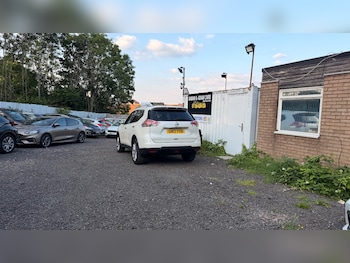 Used Nissan X-Trail 2017 for sale - 78987553: Photo