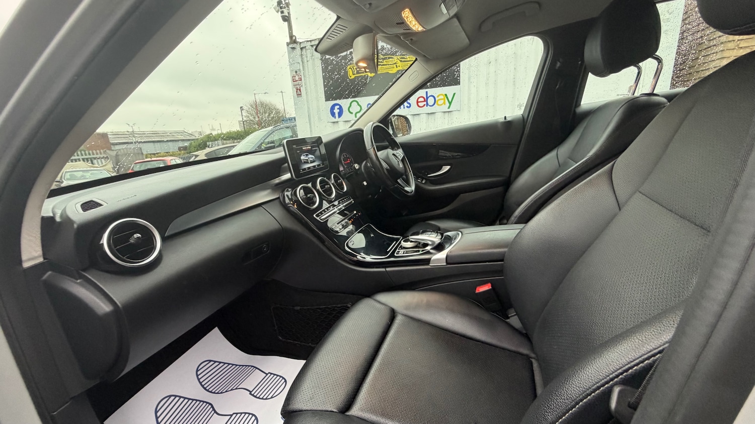 Used Mercedes-Benz C Class 2015 for sale - 77409709: Photo 24