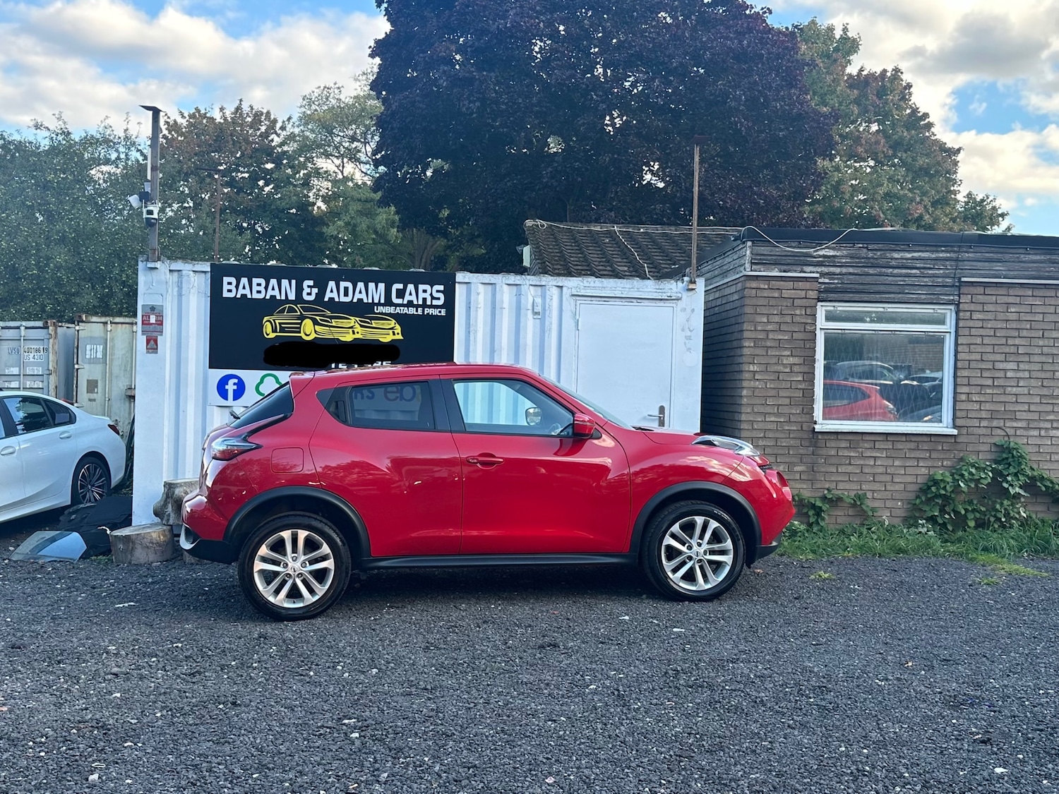 Used Nissan Juke 2016 for sale - 76718860: Photo 2