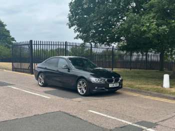 2015 (15) - 320i xDrive Sport 4dr