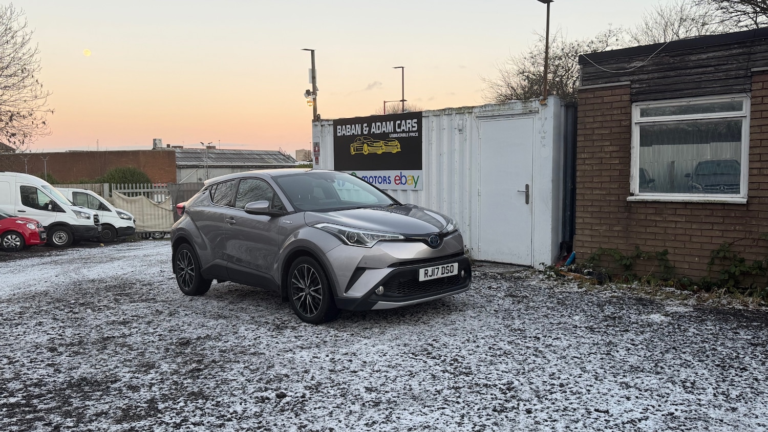 Used Toyota C-HR 2017 for sale - 77090230: Photo 14