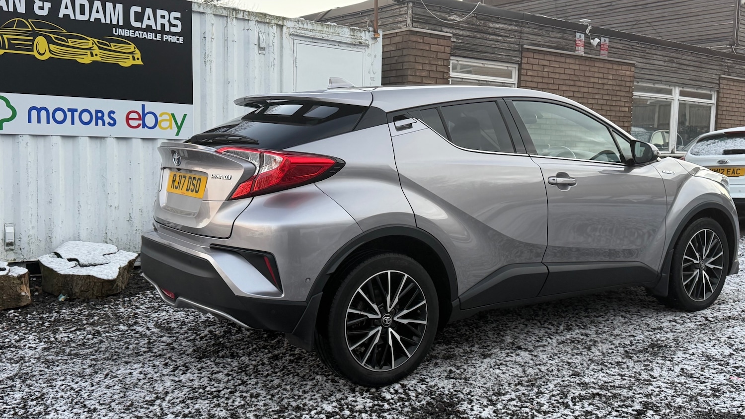 Used Toyota C-HR 2017 for sale - 77090230: Photo 15