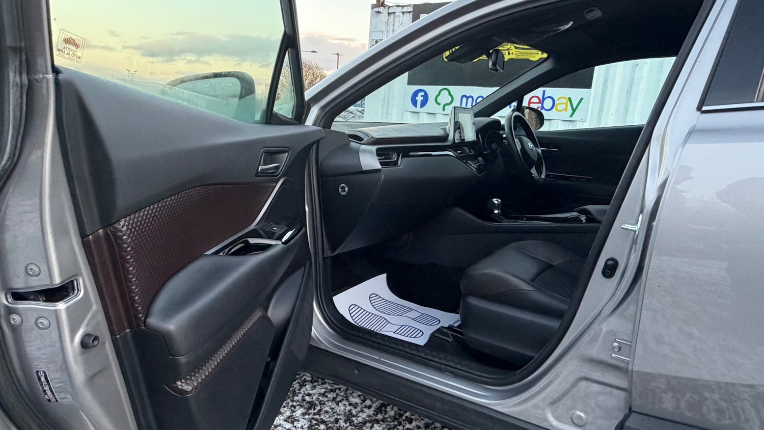 Used Toyota C-HR 2017 for sale - 77090230: Photo 18