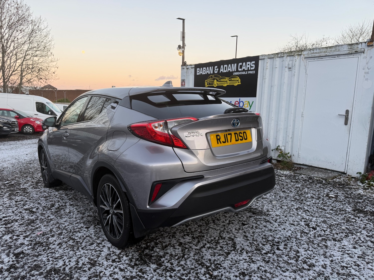 Used Toyota C-HR 2017 for sale - 77090230: Photo 24