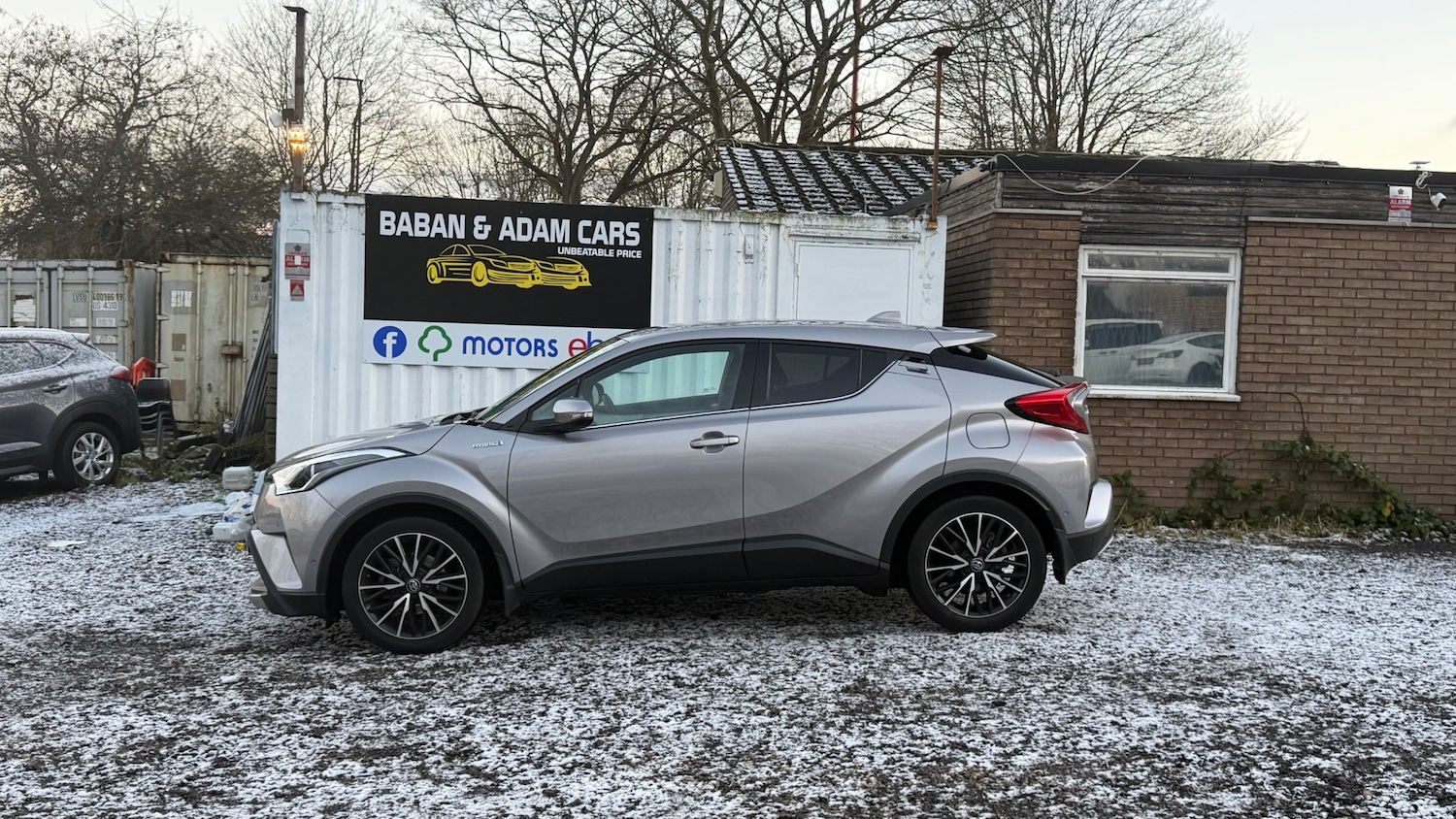 Used Toyota C-HR 2017 for sale - 77090230: Photo 3