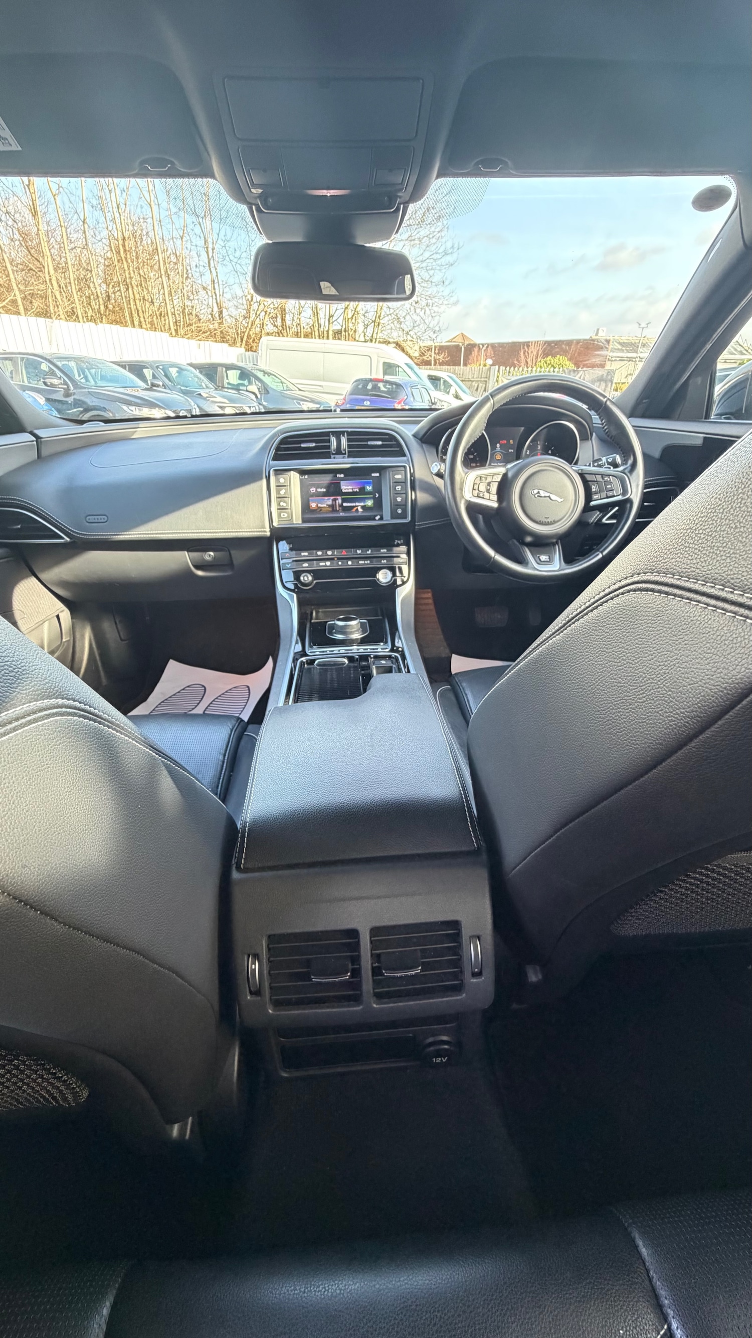 Used Jaguar XE 2017 for sale - 77640070: Photo 10