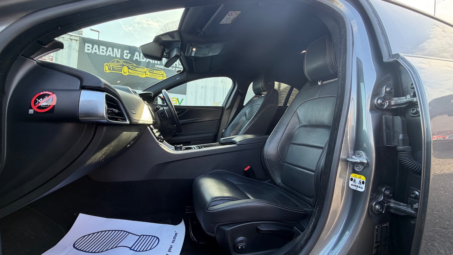 Used Jaguar XE 2017 for sale - 77640070: Photo 12