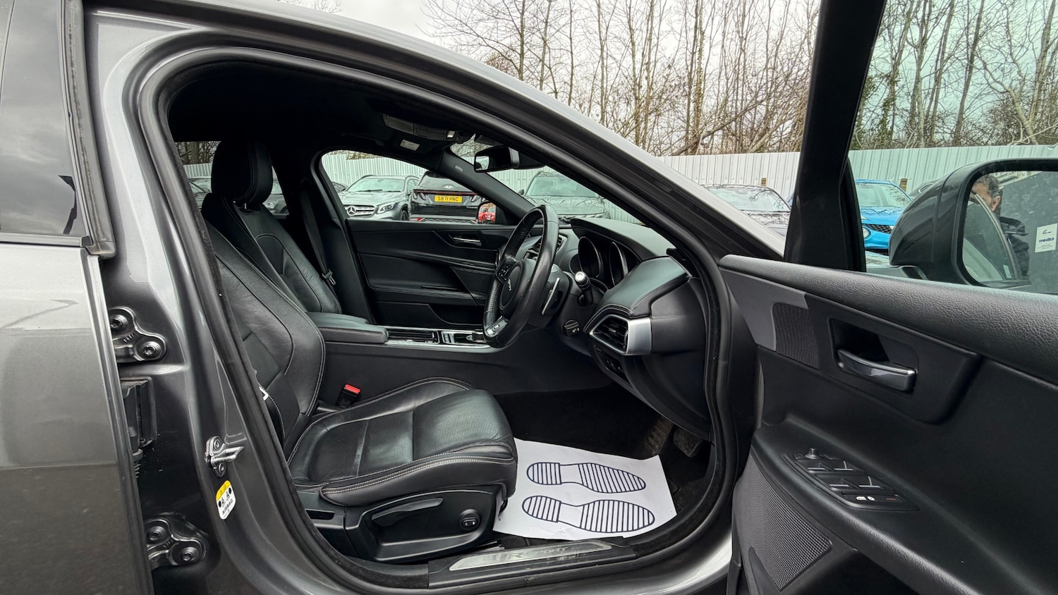 Used Jaguar XE 2017 for sale - 77640070: Photo 19