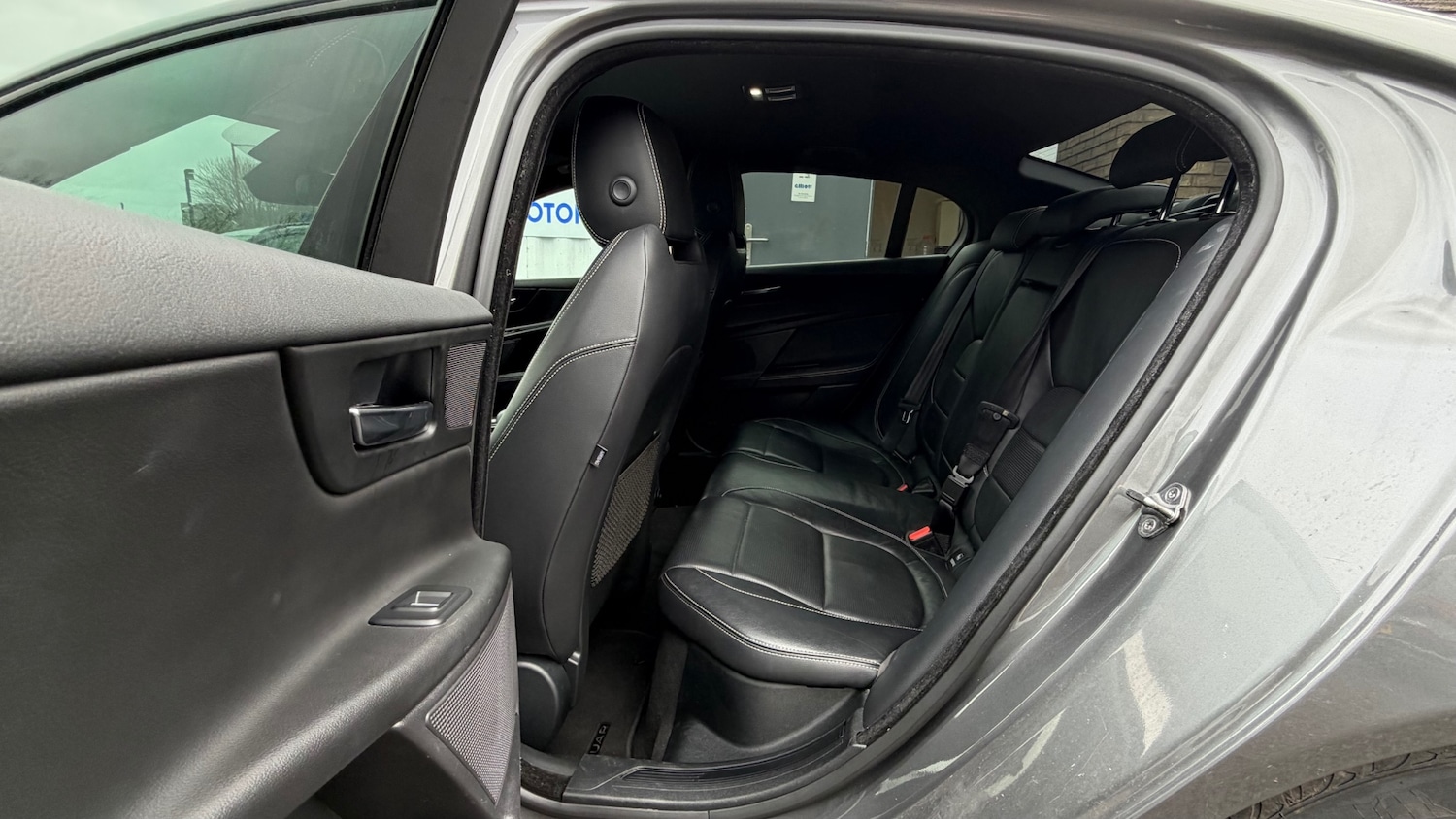 Used Jaguar XE 2017 for sale - 77640070: Photo 20