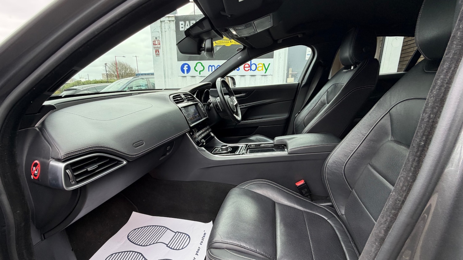 Used Jaguar XE 2017 for sale - 77640070: Photo 31