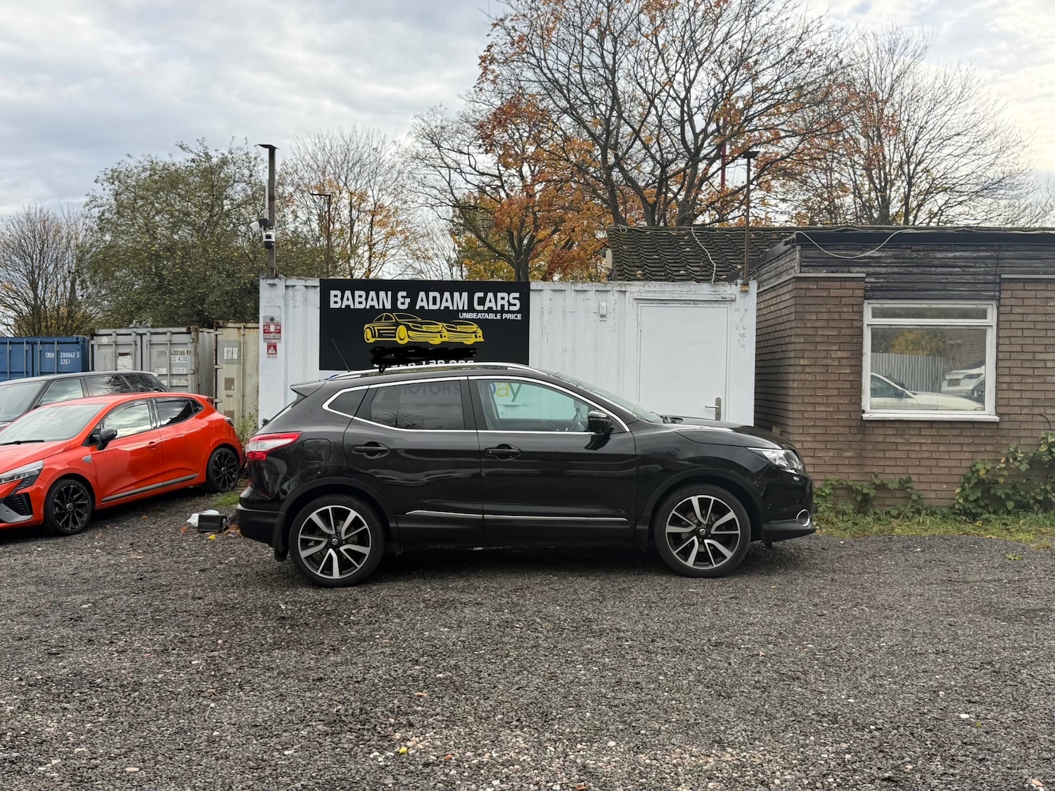 Used Nissan Qashqai 2017 for sale - 76756929: Photo 2