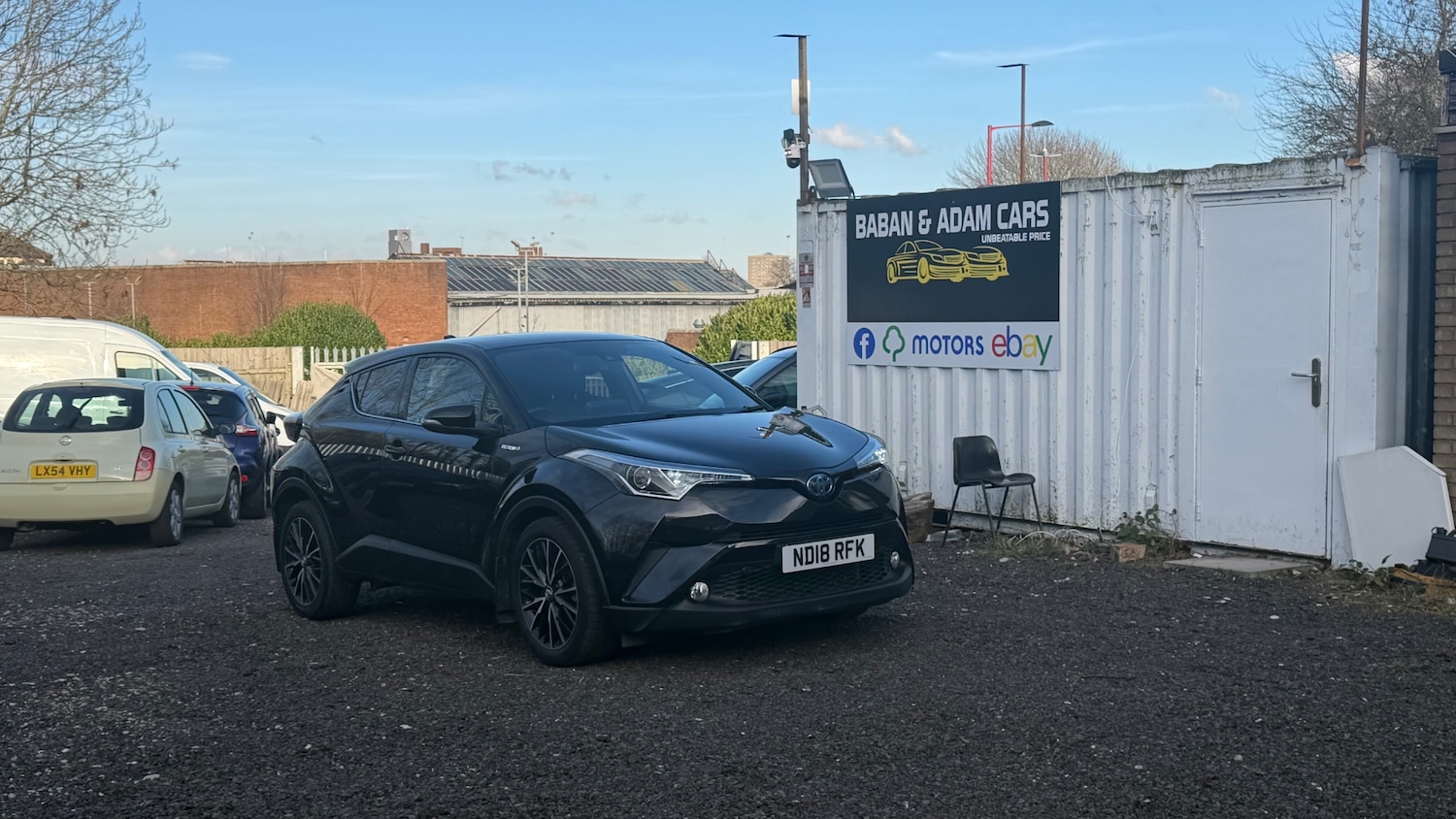 Used Toyota C-HR 2018 for sale - 77721437: Photo 2