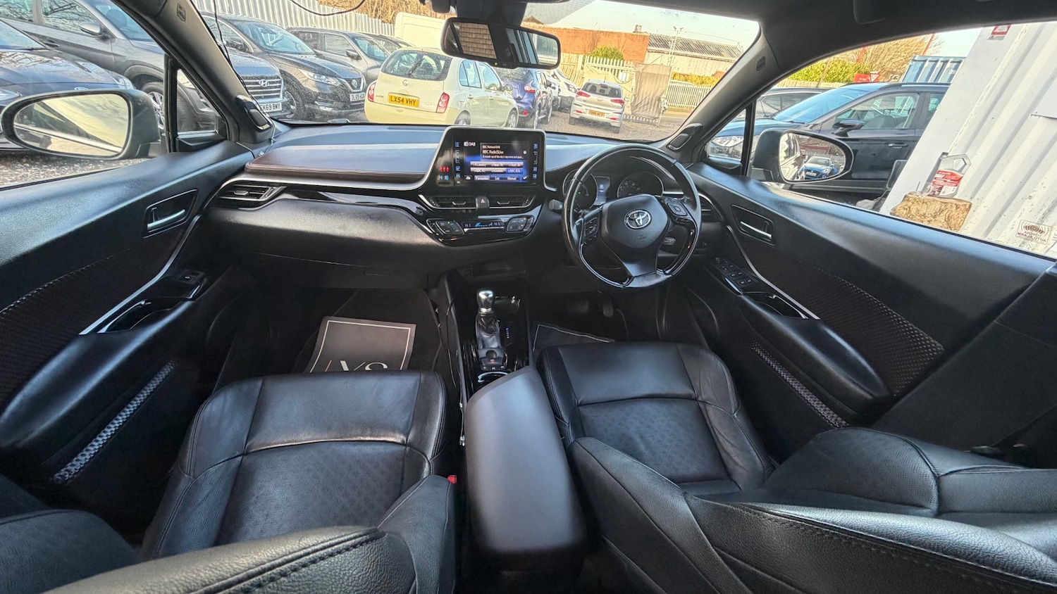 Used Toyota C-HR 2018 for sale - 77721437: Photo 24