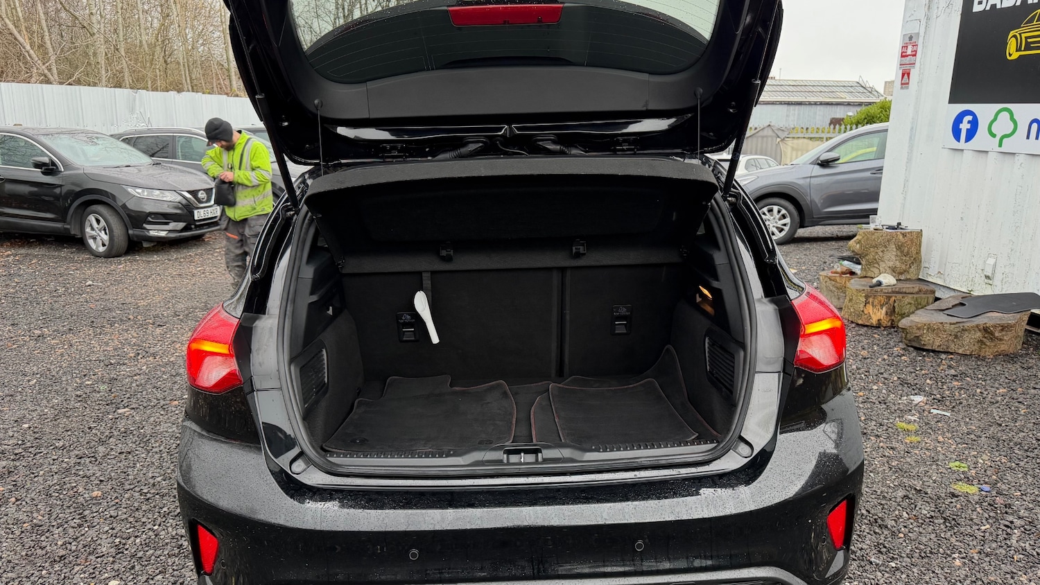 Used Ford Focus 2021 for sale - 77085113: Photo 28