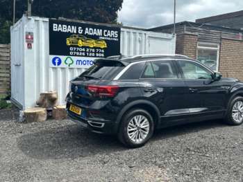 Used Volkswagen T-Roc 2021 for sale - 75163642: Photo