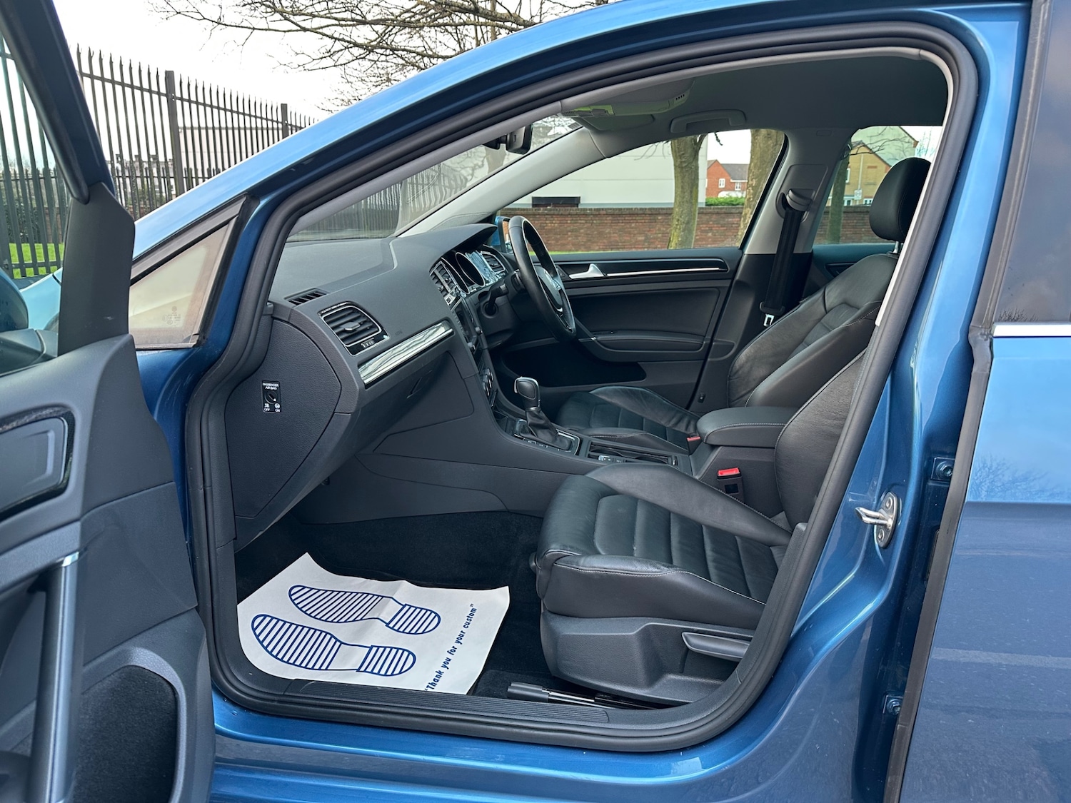 Used Volkswagen Golf 2017 for sale - 77240324: Photo 12