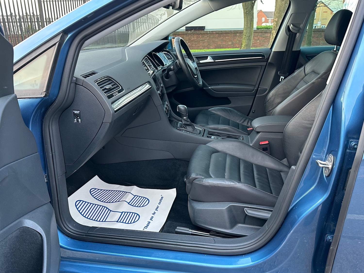 Used Volkswagen Golf 2017 for sale - 77240324: Photo 13