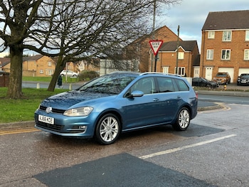 Used Volkswagen Golf 2017 for sale - 77240324: Photo