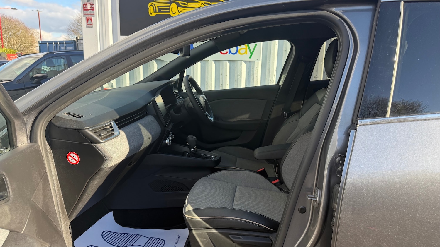 Used Renault Clio 2023 for sale - 77704346: Photo 33